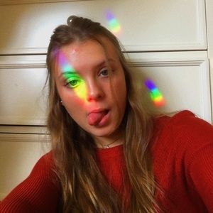 Meet your Posher, Carleigh